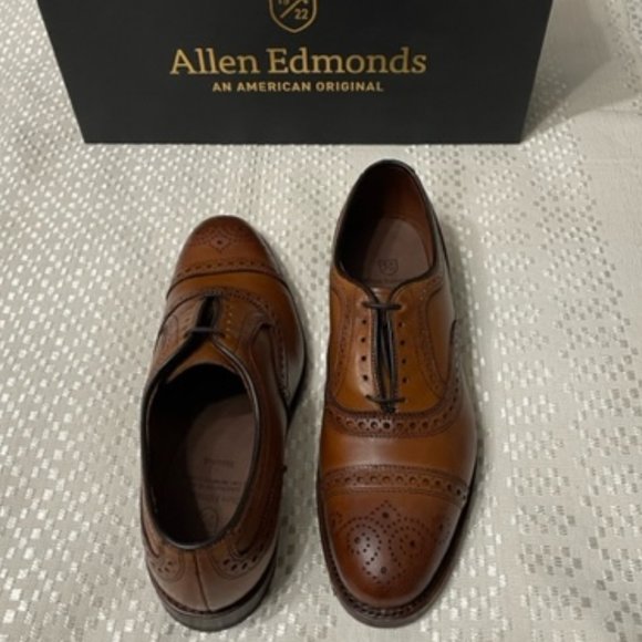 Allen Edmonds Strand Oxford Men's shoes - Picture 3 of 12